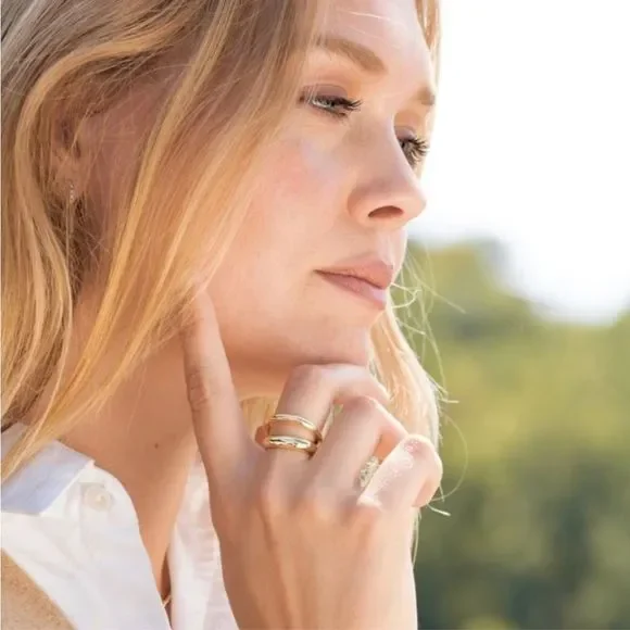 Loren Stewart x Curateur Gold Deux Open Band Ring Size 7 NWT - Picture 5 of 7